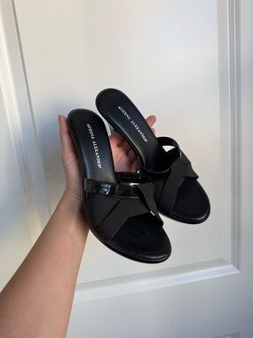 Athena Alexander Black Slide Mule Heels Size 6